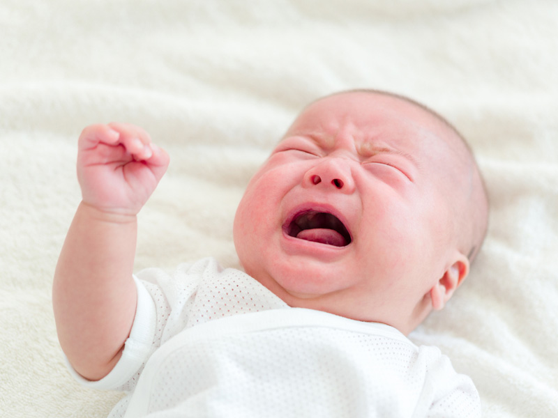 ミルクが欲しい 何て言っているの 赤ちゃんが泣く理由とその意味とは Fq Japan 男の育児online